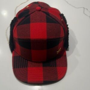 Red Plaid Earflap Cap - Lumberjack thermal by Melin